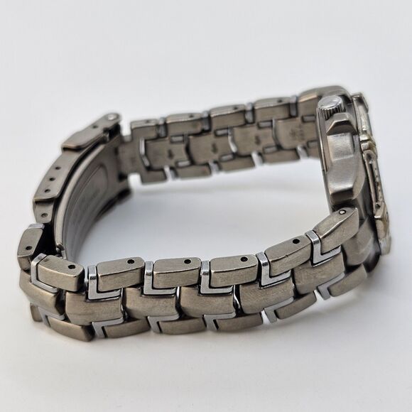 VTG Pulsar Watch Women 32MM Black Dial Date Titanium Bracelet Band 5.5\